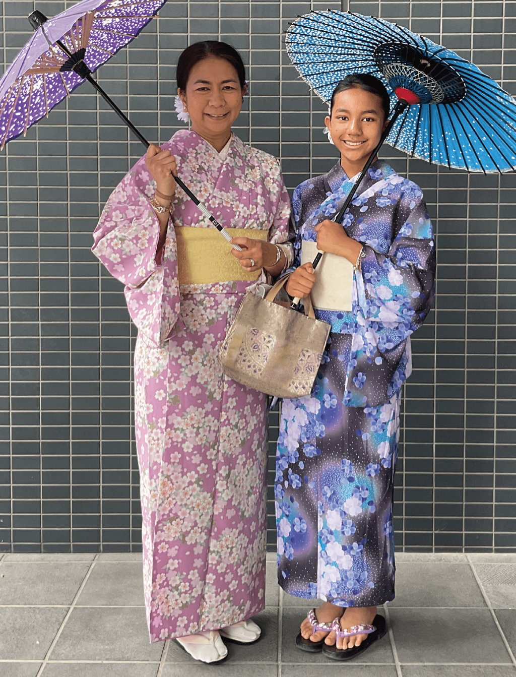 海外の親子。ヘアセットでさらにかわいく。