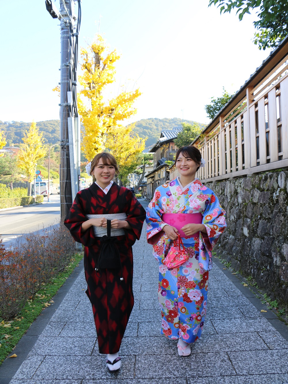 KIMONO